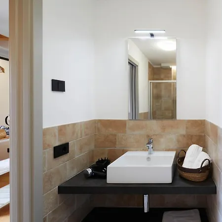 Le Terre Di Gu Farm stay *
