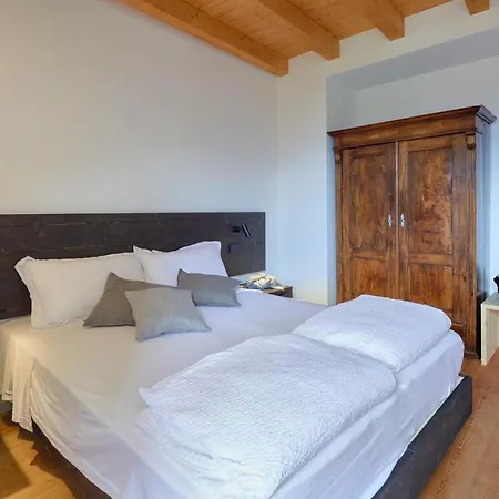 Le Terre Di Gu Farm stay Tenno