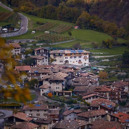 Le Terre Di Gu Alloggio per agriturismo *